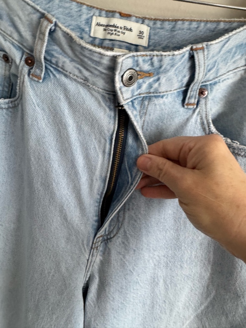 Abercrombie & Fitch the crop wide leg high rise 30 curve love - Picture 5 of 11